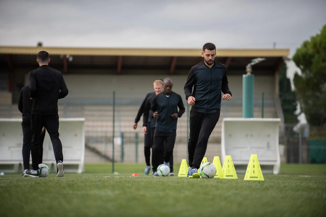 Budget ๐ Kipsta T100 Light Soccer Jacket Adult Sailing ๐ 15 Kipsta T100 Light Soccer Jacket Adult Sailing