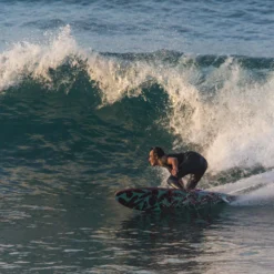 Olaian 500 Foam Surfboard 7' 55L Curved Dual Stringer W/ Leash & Soft Edge Fins Surfing