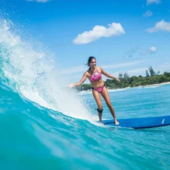 Olaian 500 Foam Surfboard 8'6 95L Curved Triple Stringer W/ Handle, Leash & Soft Edge Fins